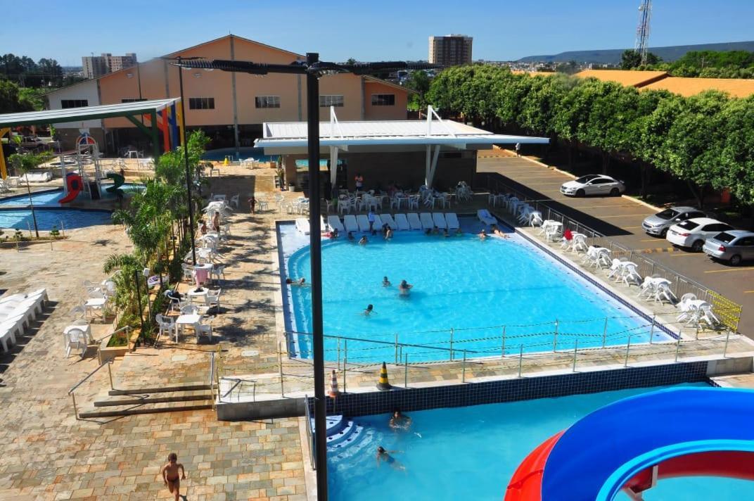Cd Diroma Fiori Apartment Caldas Novas Exterior photo